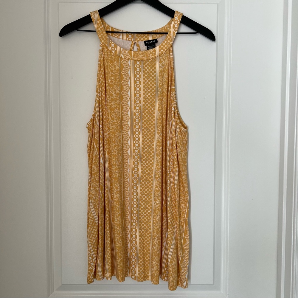 Torrid - Super Soft High Neck Tank - Yellow Floral Stripe - Size 2 - NWT
